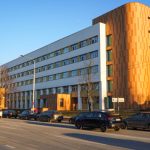 Asistenta din Sibiu care a suferit un infarct in timpul garzii a fost externata dar starea ei ramane grava