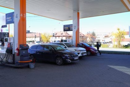 Benzina si motorina la benzinariile din Sibiu pretul a depasit 10 lei pe litru la mai multe statii din oras