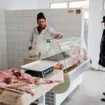 Carnea de miel se scumpeste inainte de Pasti in Piata Cibin comerciantii explica motivele scumpirii