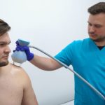 Clinica Reflexovital Sibiu lanseaza Terapia Shockwave Scapa de durere fara medicamente