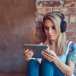 Copiii in pericol online in Romania 6 din 10 au primit mesaje cu continut sexual