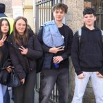 Elevii din Sibiu au cazut la subiecte la simularea de Limba Romana A fost usor video