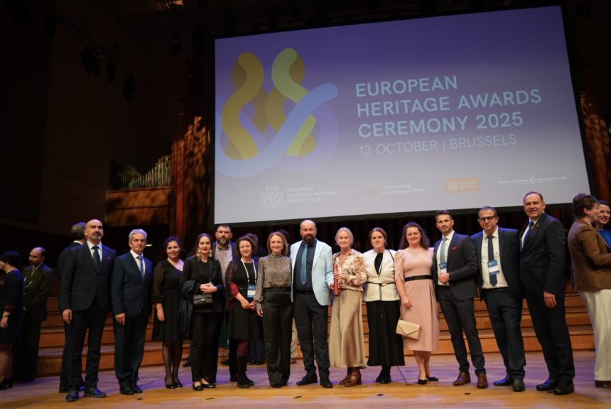 Excelenta la Sibiu Junii Sibiului si Muzeul ASTRA distingsi la Bucuresti Daniela Cimpean Suntem mandri ca va avem printre noi