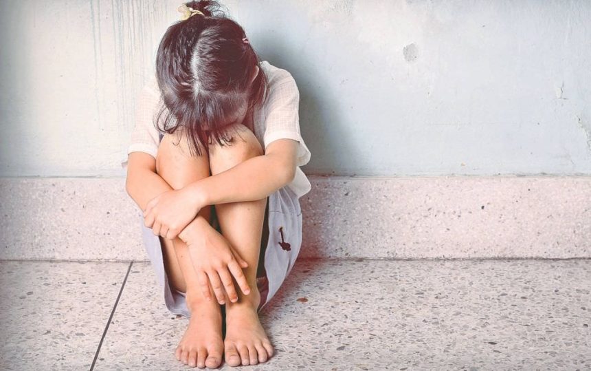 Monstru cu fata de tata un barbat din Sibiu si a abuzat sexual fetita timp de 5 ani