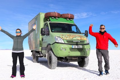 O sibianca a renuntat la cariera din multinationale pentru un an de zile calatorind cu camionul Simt nevoia sa descopar adevaratul sens al vietii