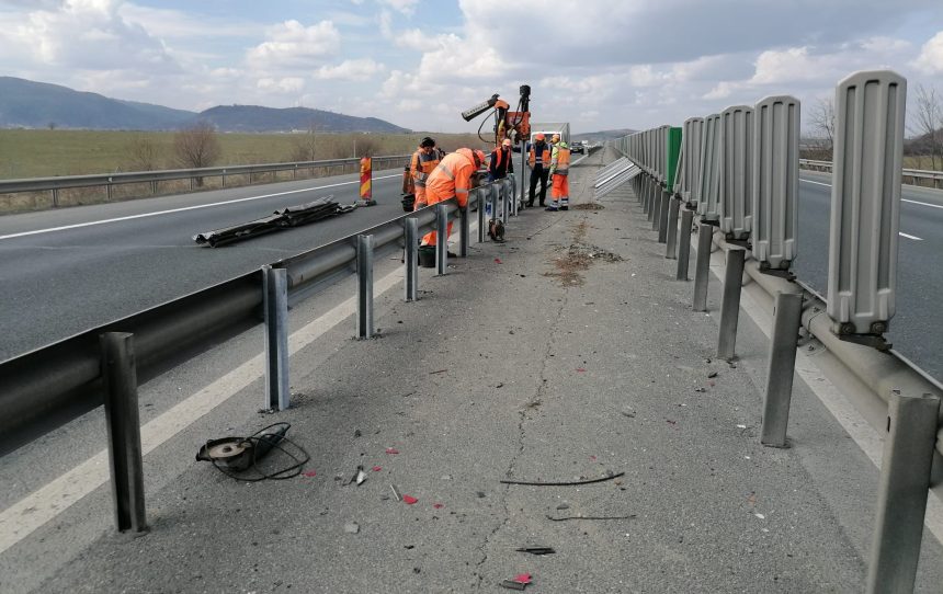 Parapetul de pe autostrada Sibiu Sebes a fost refacut in zona unde aavut loc un accident mortal zilele trecute