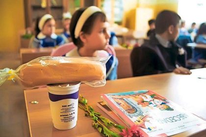 Parinti din Sibiu nemultumiti de programul Cornul si Laptele solicita modificari Majoritatea se alatura la cos