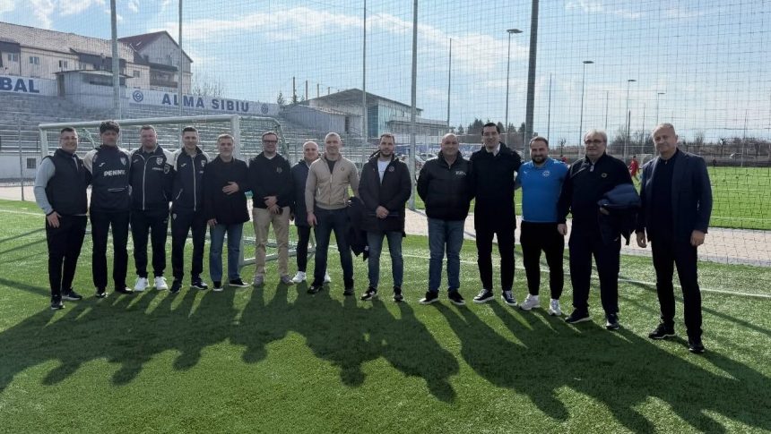 Presedintele FRF a vizitat cea mai recenta baza sportiva din Sibiu A fost impresionat