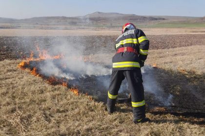 Primaria Medias a transmis o alerta privind arderea miristilor si a resturilor vegetale