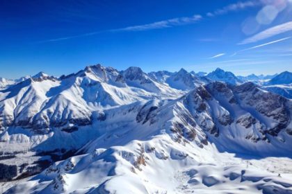 Prognoza meteo s a modificat se anunta ploi in weekend si chiar ninsori