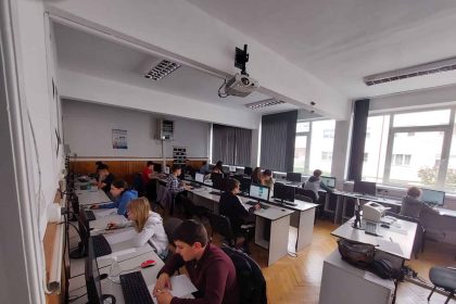 Record pentru Sibiu 10 elevi s au calificat la Olimpiada Nationala de Geografie