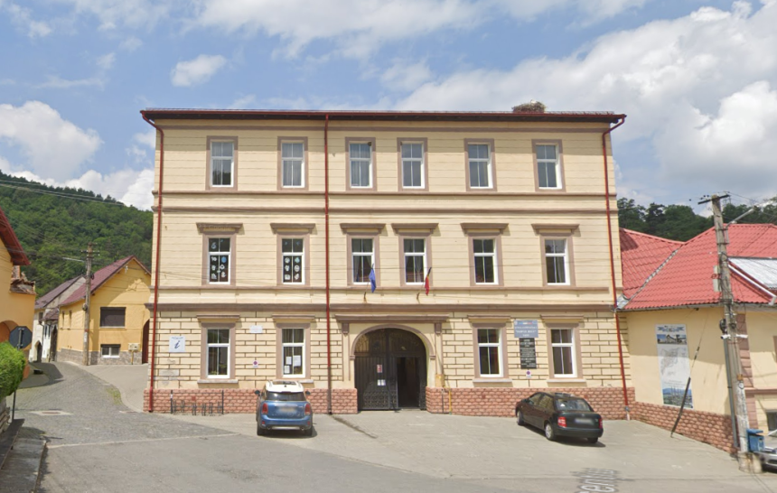 Sala de clasa in aer liber pentru elevii din Sadu cauza poate fi sprijinit a la Maratonul International Sibiu