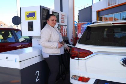 Scumpirea carburanilor o preocupare pentru sibieni E foarte greu video sondaj