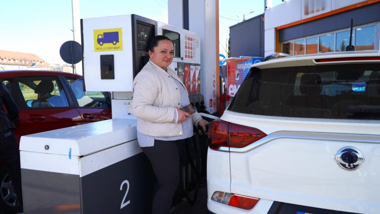 Scumpirea carburanilor o preocupare pentru sibieni E foarte greu video sondaj