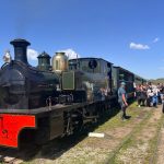 Se aduna fonduri pentru reabilitarea peronului mocanitei din gara Cornatel au fost stabilite preturile si programul curselor pentru 2026