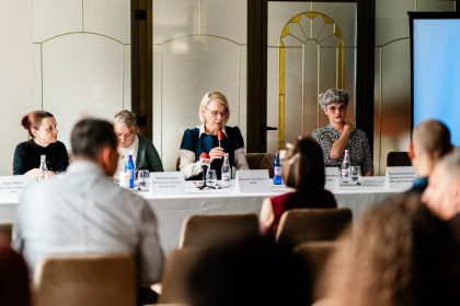 Senatoarea Ruxandra Cibu Deaconu Un Centru Respiro nu inseamna o pauza de responsabilitate Avem un plan si un grup de lucru cautam o cladire