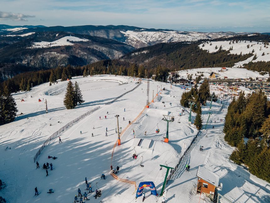 Sibiul atrage turisti care cheltuiesc mai mult acestia lasa mai multi bani aici decat in Brasov