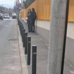 Soferii nu mai au voie sa parcheze masinile in fata Scolii Caragiale primaria a gasit o solutie