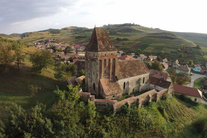 Un elev din judeul Sibiu a obinut scor maxim la concursul Istoria i tradiiile rromilor