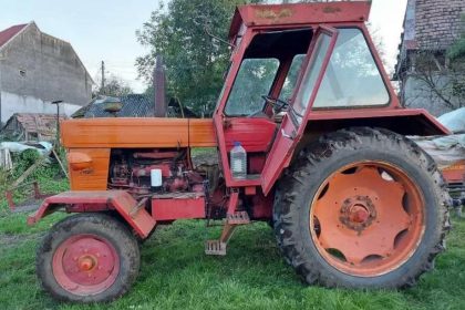 Un tanar din Sibiu baut si fara permis a provocat un accident cu un tractor neinmatriculat