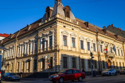 concedieri la prefectura sibiu vor ramane maxim 35 de angajati