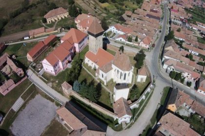 singura comuna din sibiu fara medic de familie oamenii parcurg zeci de kilometri pentru o reteta e dureros video foto