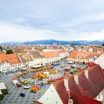 O multime de evenimente in primul weekend din aprilie la Sibiu petrecerea Balcanika si Targul de Paste atractiile principale