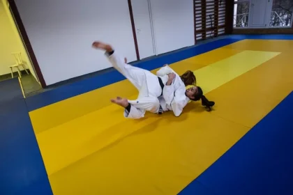 Aproximativ 500 de judoka participă la Cupa Temerarul de la Sibiu