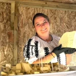 Brânză cu dor de la Poalele Făgărașilor, produsă de o familie într-o fermă din Nou Român