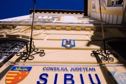 CJ Sibiu digitalizează 15 instituții cu peste 2 milioane de lei