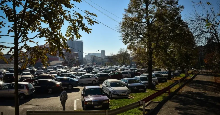 Emil Hurezeanu: Nu cunosc un exemplu de monument de 200 de ani transformat în parcare
