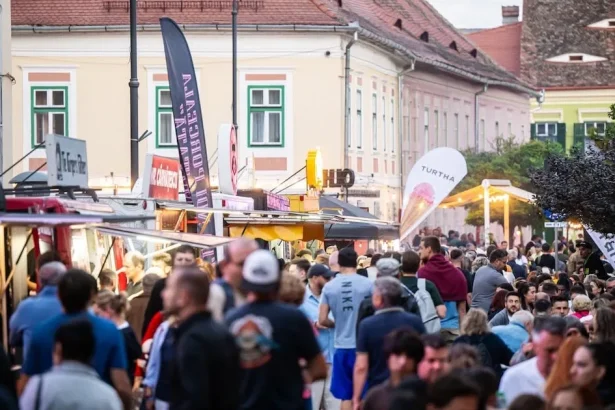 Foodie – Street Jazz începe joi în Piața Schiller: patru zile de jazz live în Sibiu