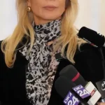 Raluca Turcan cere interzicerea urgentă a telefoanelor în școli