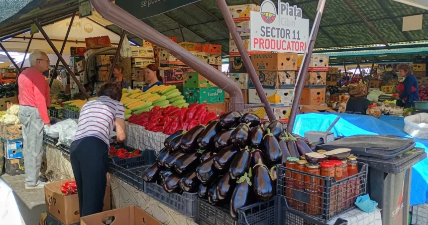 Toamna se numără borcanele în Piața Cibin. Vinetele și ardeiul, căutate pentru conserve