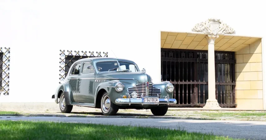 90 de mașini de epocă, în Piața Mare, la Retroparada Toamnei