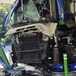 Accident grav pe DN 7: TIR a intrat într-o benzinărie la Călimănești