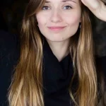 Ambasada SUA o felicită pe sibianca Raluca Ada Popa pentru vânzarea startup-ului