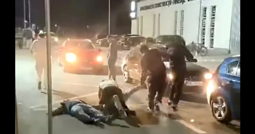 Bătaie între tineri, noaptea, în Sibiu. Martor: Doi oameni au rămas întinși pe asfalt