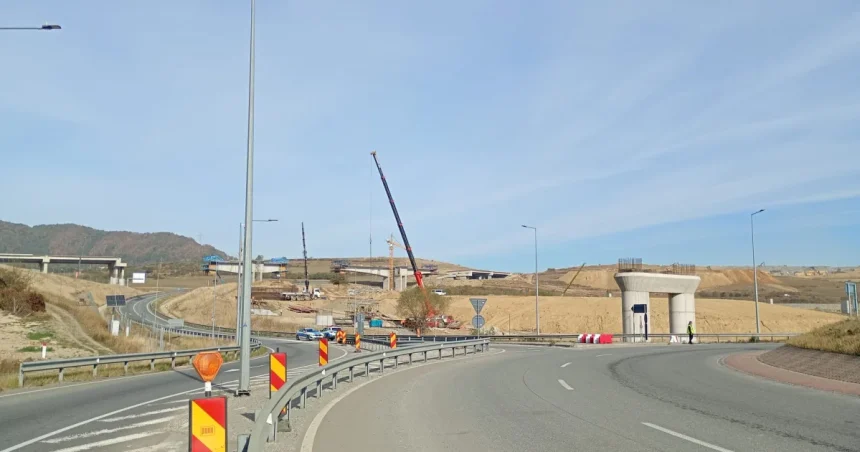Fără aglomerări pe DN7, marcaje noi în giratoriile din Sibiu