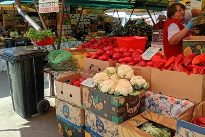 Licitație pentru spații libere în piețele agroalimentare din Sibiu și comerț stradal