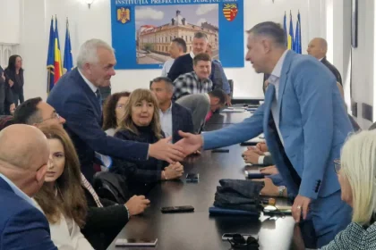 Mircea Crețu, aplaudat la Colegiul Prefectural: „Orice mandat se termină odată”