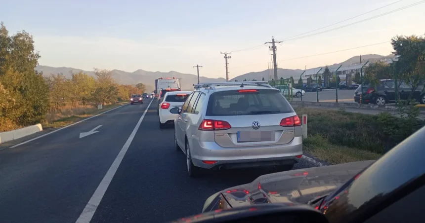 Test: drumul Sibiu-Boița după închiderea autostrăzii, cu 3 ambuteiaje